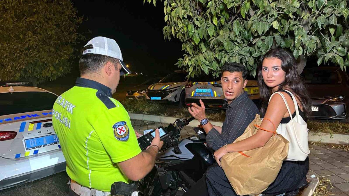 Adana'da Alkol Denetiminde 38 Sürücüye Toplam 255 Bin Lira Cezai İşlem