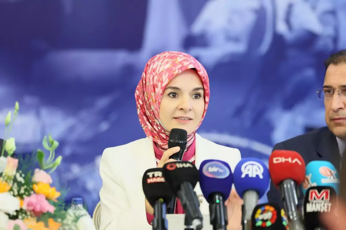 İhtiyaç Sahibi Öğrencilere 1,5 Milyar Lira Eğitim Desteği