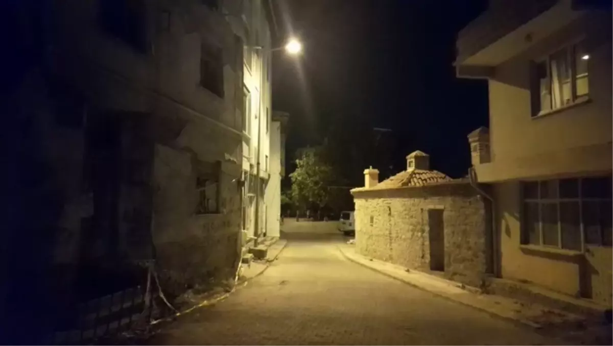 Balıkesir Sındırgı'da 4.5 Büyüklüğünde Deprem