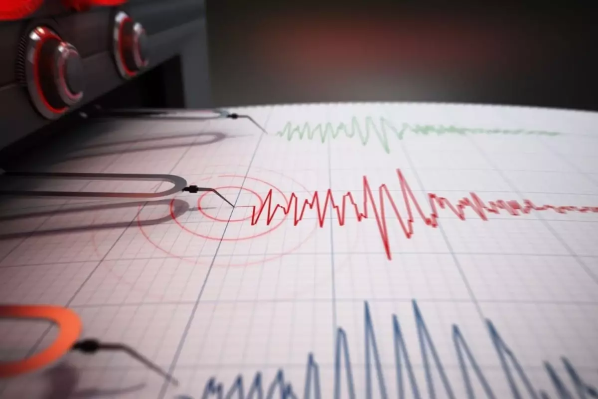 Balıkesir Sındırgı'da 4 büyüklüğünde deprem
