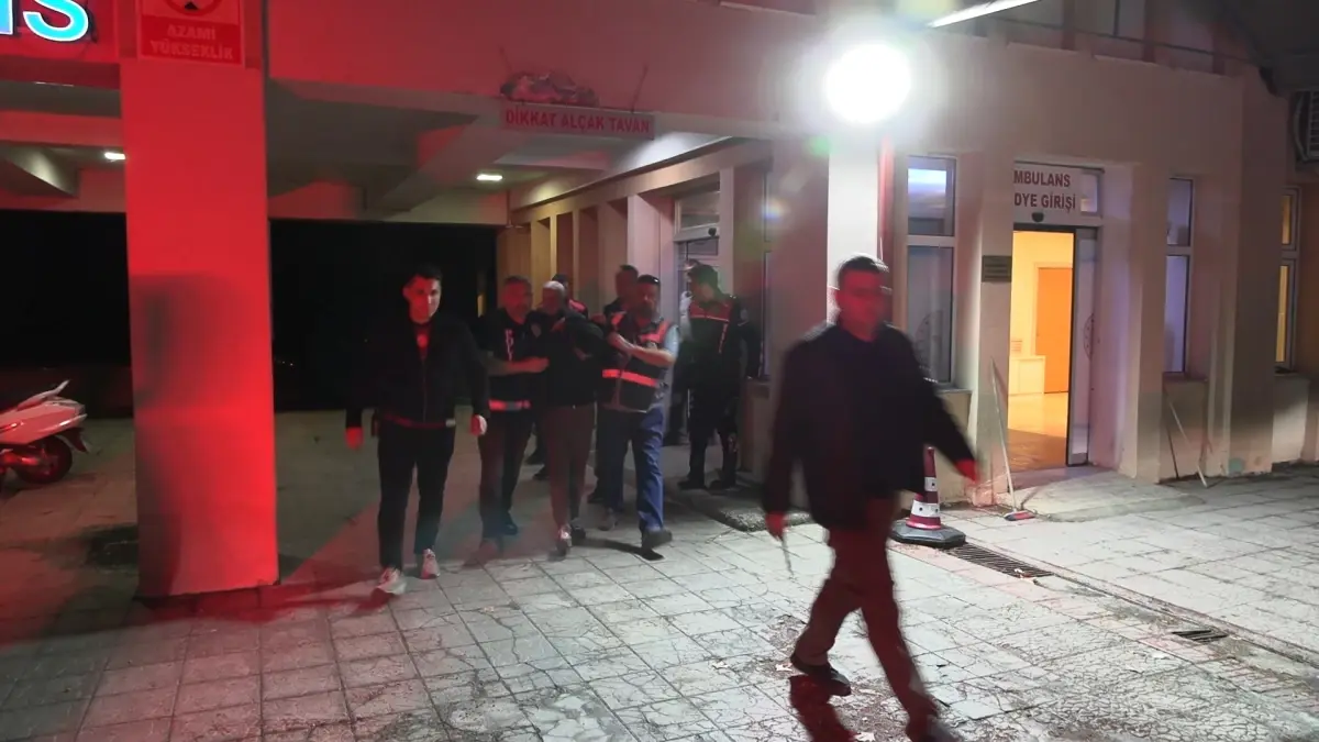 Boşanma Aşamasındaki Eşinin Ailesine Ait Evi Kundaklayan Şüpheli Yakalandı