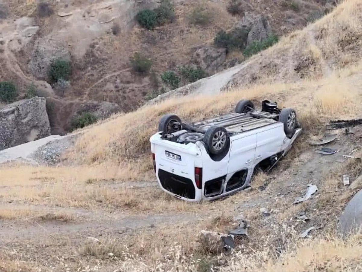 Siirt'te Trafik Kazası: 4 Yaralı