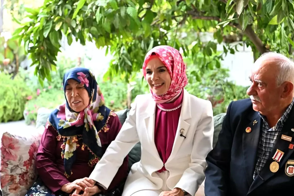 Bakan Göktaş'tan Kıbrıs Gazisine Manisa'da Ziyaret
