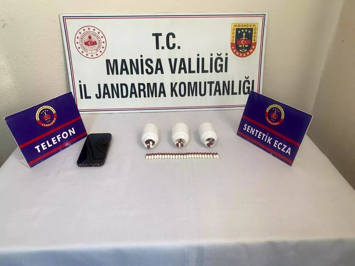 Manisa'da Sentetik Ecza Hapı Operasyonu: 121 Adet Ele Geçirildi