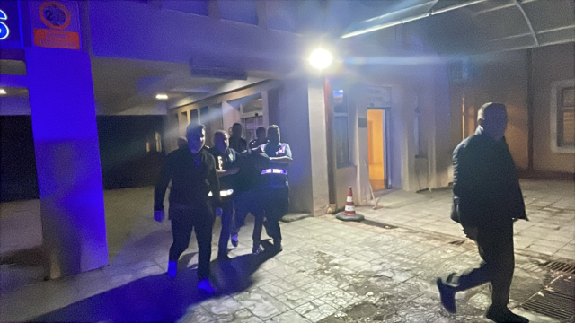 ofkeli damat koca bir mahalleyi yakti 19022653 698 m