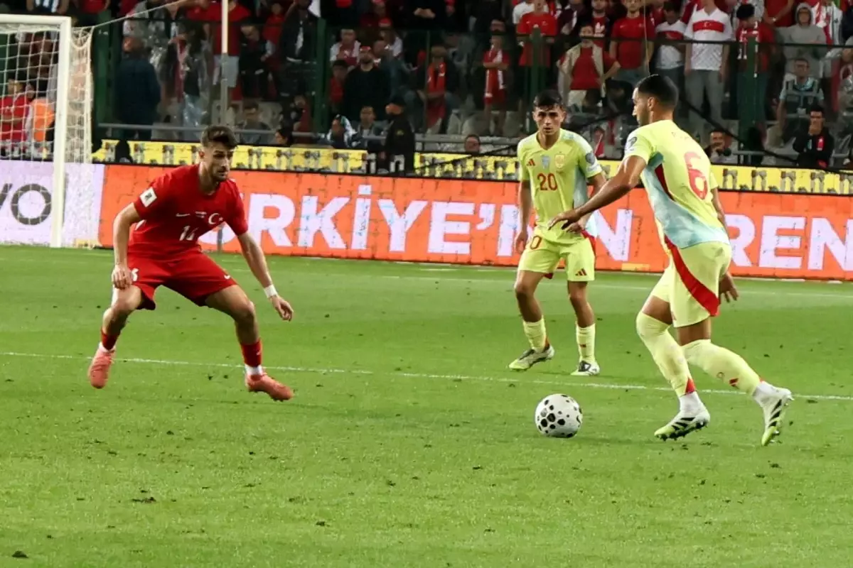 A Milli Futbol Takımı, İspanya'ya 6-0 Mağlup Oldu