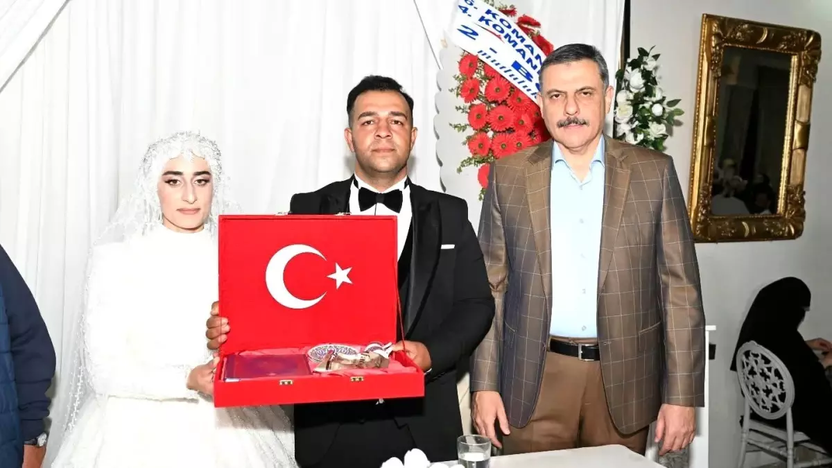 Vali Çiftçi, Gazi çiftin Düğün Törenine Katıldı