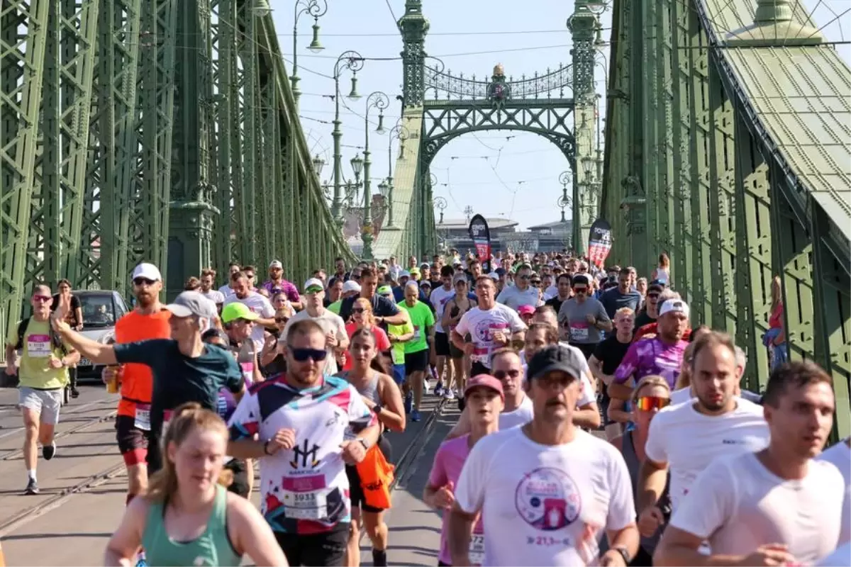 Budapeşte Yarı Maratonu'nda Rekor Katılım