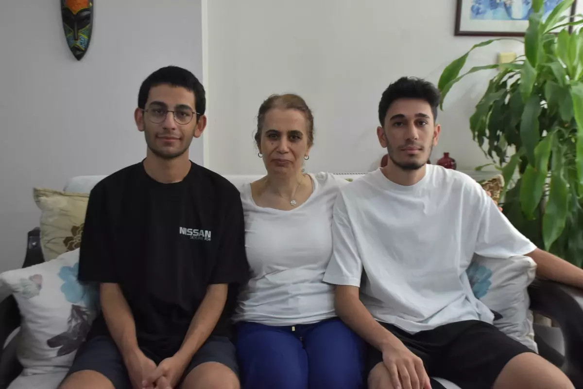 Kaya Kardeşler Aynı Üniversiteyi Kazandı