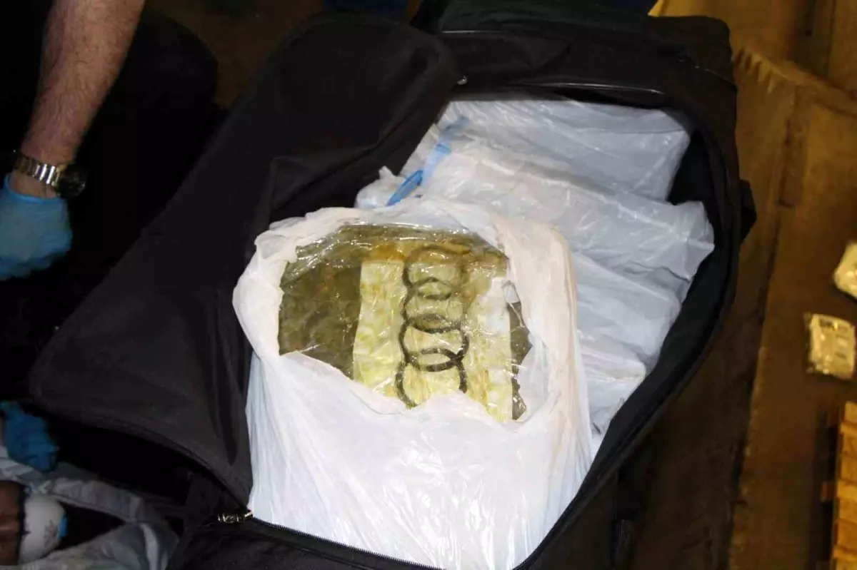 Edirne Kapıkule Gümrük Kapısı'nda Uyuşturucu Operasyonu: 114 Kilogram Ele Geçirildi