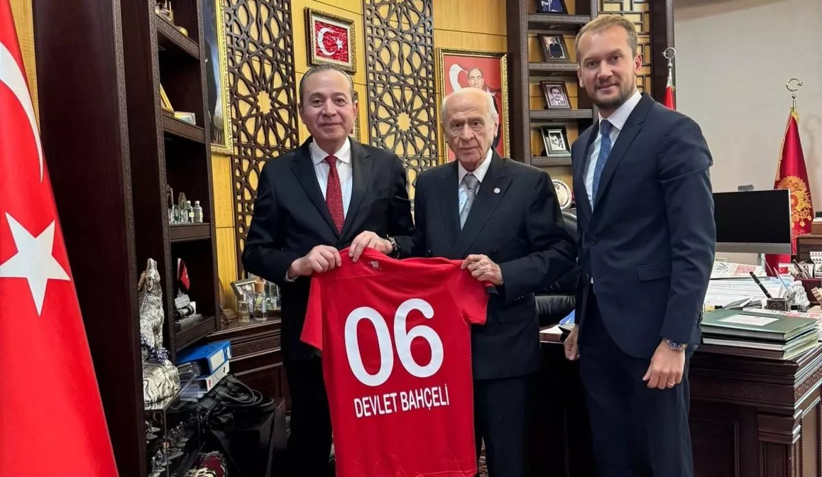 Gençlerbirliği Başkanı Osman Sungur, MHP Lideri Bahçeli'yi Ziyaret Etti
