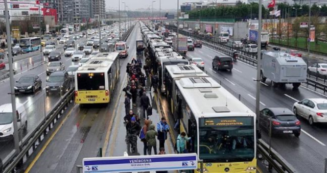 İstanbul'da ulaşım ücretsiz mi? 8 Eylül Pazartesi günü toplu taşıma ücretsiz mi? İstanbul'da ulaşım ücretsiz mi? 8 Eylül Pazartesi günü toplu taşıma ücretsiz mi?