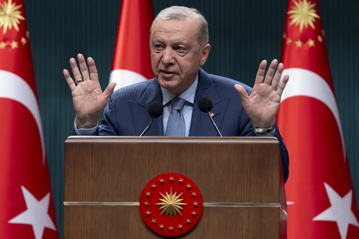Kabine sonrası Erdoğan'dan CHP'ye sert tepki: Sokaklarımızın karıştırılmasına asla müsaade etmeyiz