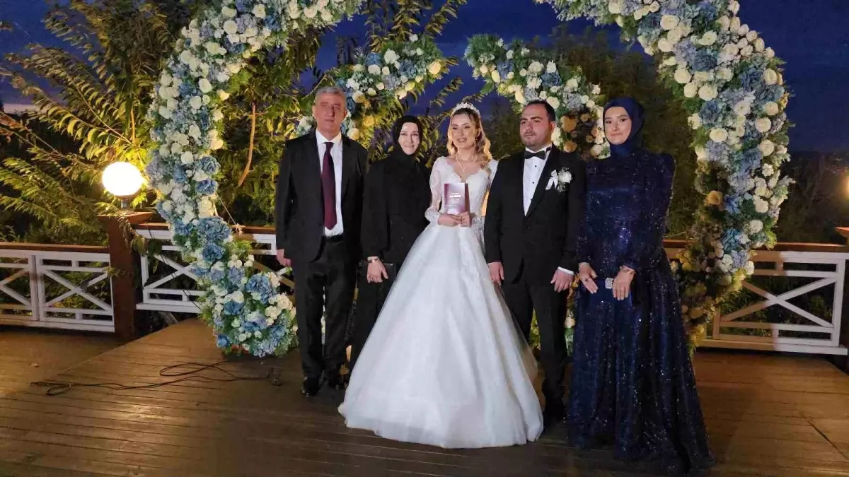 İbrahim Öztürk'ün Kızı Sueda Öztürk ve Uğur Can Aydın'ın Nikah Töreni