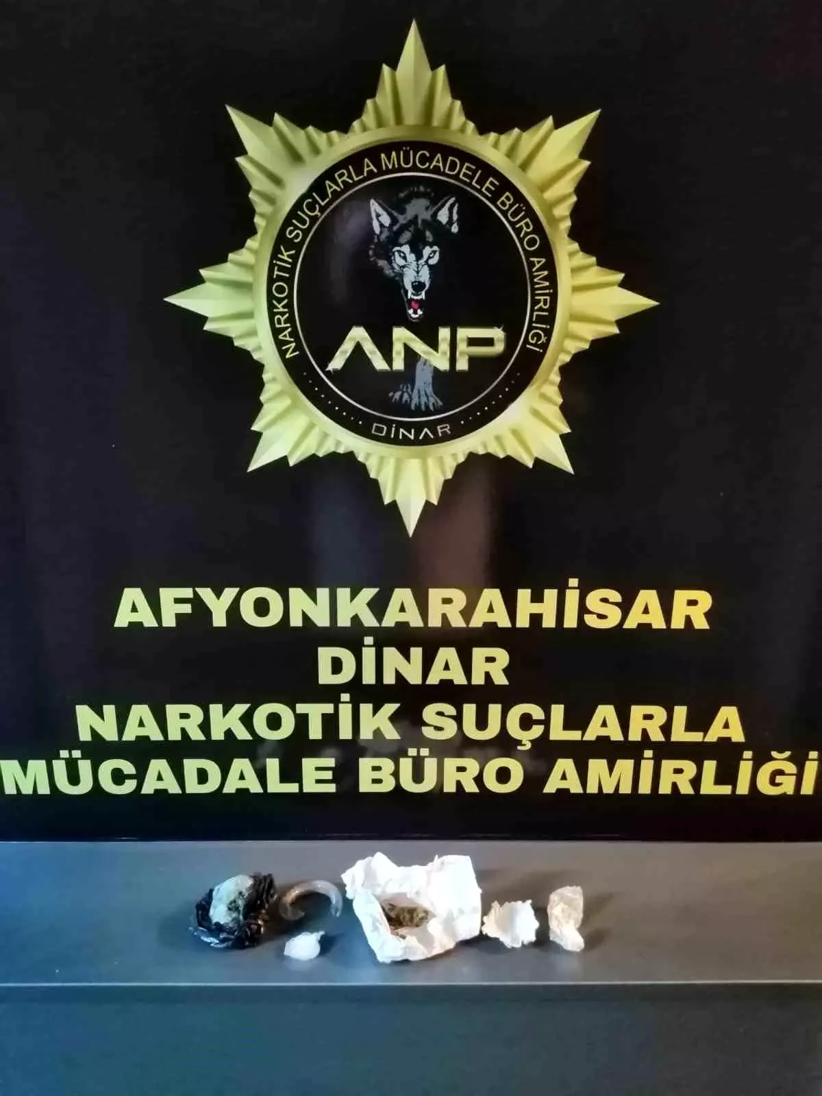 Afyonkarahisar'da Uyuşturucu Operasyonu: 5 Kişi Gözaltında