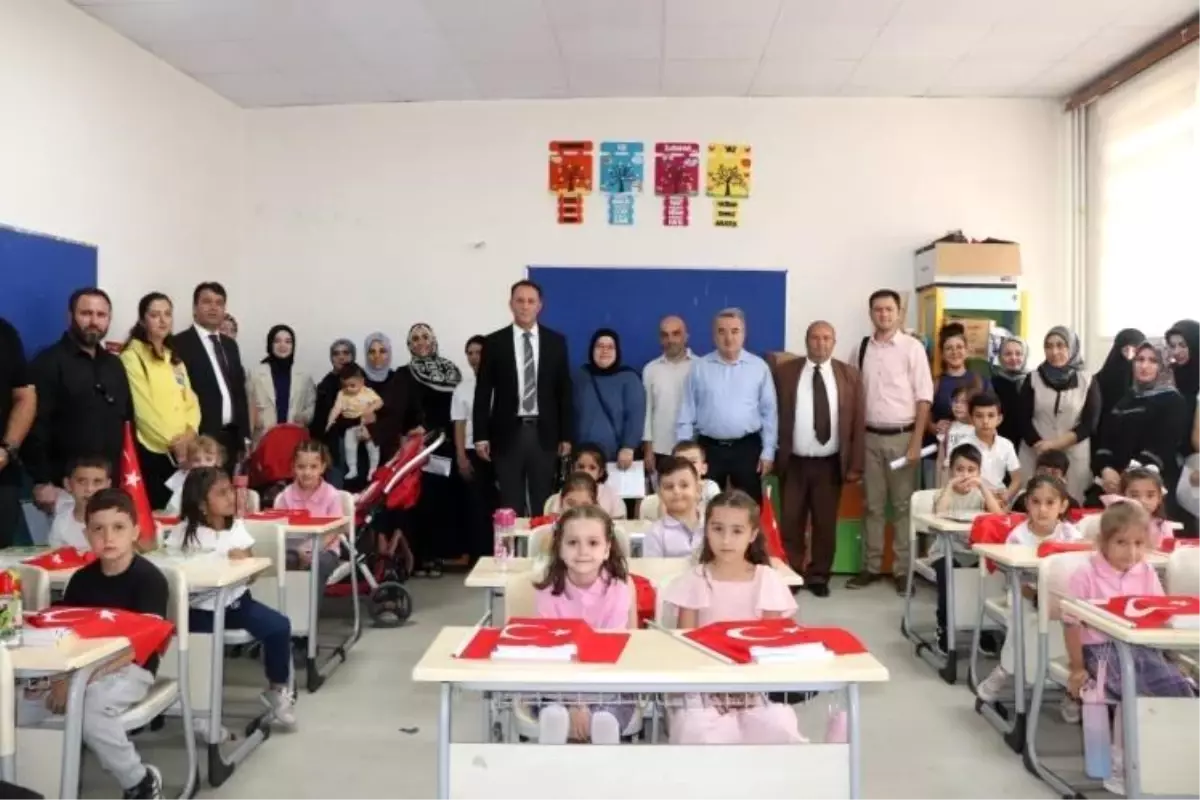 Bozüyük Kaymakamı Öztürk, Yeni Eğitim Yılında Öğrencilerle Buluştu