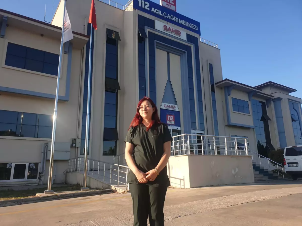 Düzce'de Nefes Borusuna Yemek Kaçan Kadın Hayatını Kaybetti