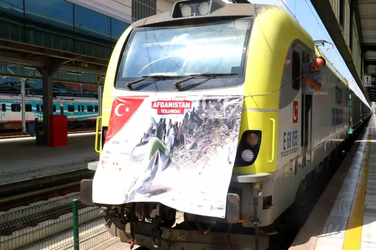 AFAD, Afganistan'a Yardım Treni Gönderdi