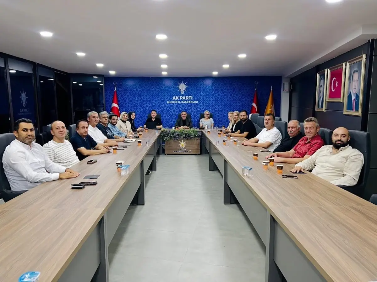 AK Parti Bilecik İl Başkanlığı İstişare Toplantısı Gerçekleştirdi