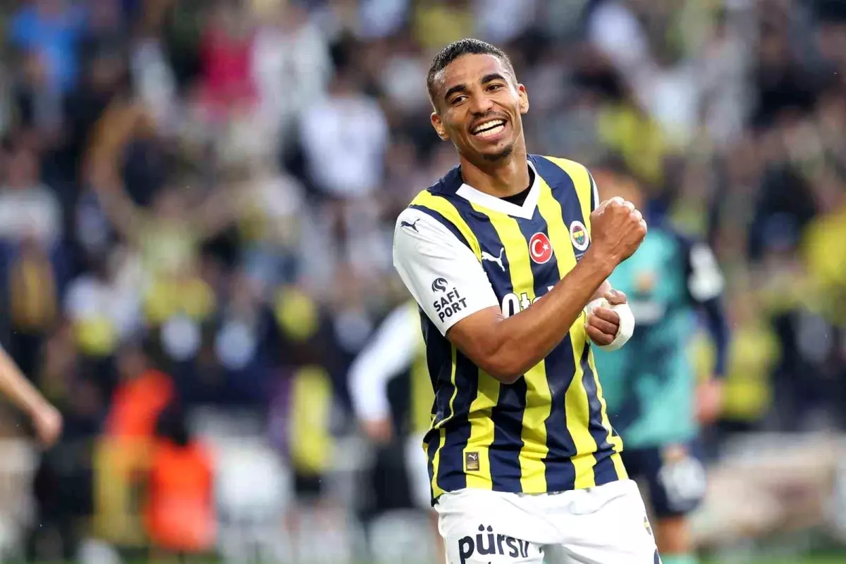 Fenerbahçe, Alexander Djiku'yu Spartak Moskova'ya Gönderdi