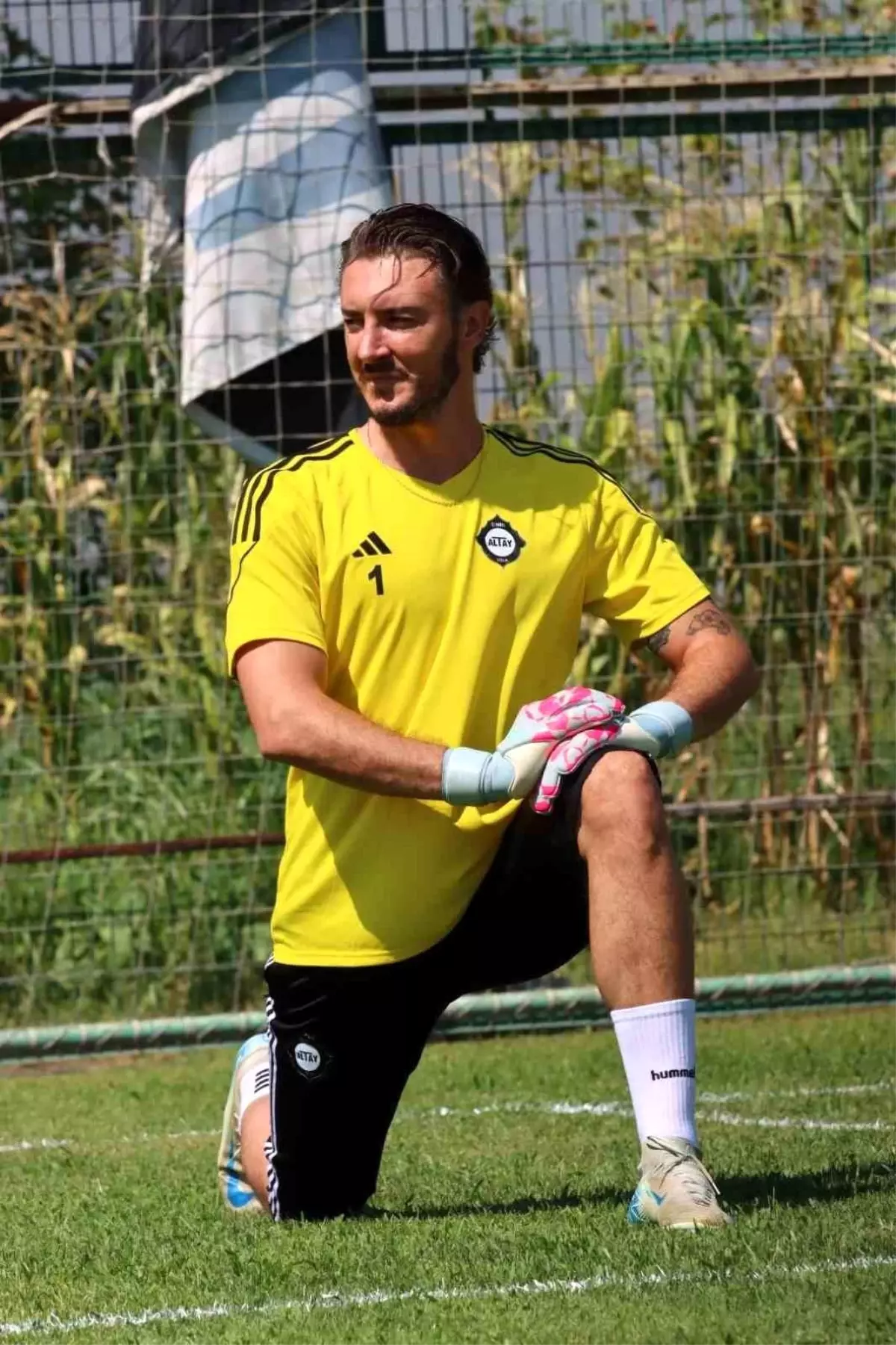 Altay'ın Kalecisi Ozan Evrim Özenç 4-6 Hafta Sahalardan Uzak Kalacak
