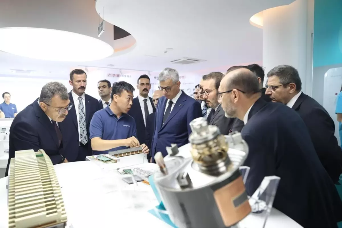 Sağlık Bakanı Memişoğlu, Pekin'de Biopark Ziyareti Gerçekleştirdi