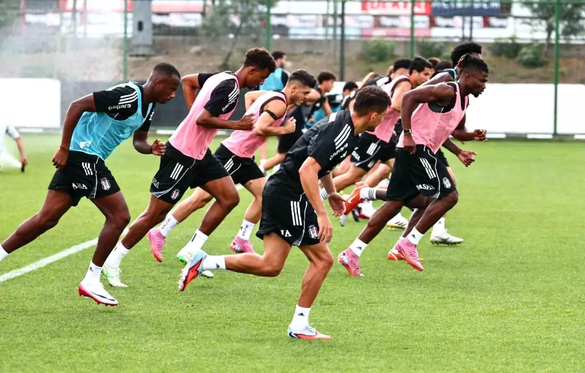 Beşiktaş, Başakşehir Maçı Hazırlıklarına Devam Ediyor