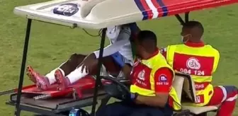 Beşiktaşlı Ndidi milli takımda sakatlandı! Sahayı sedyeyle terk etti