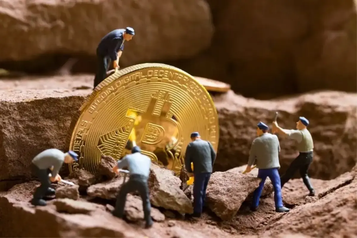 Bireysel Bitcoin madencisi imkansızı başardı