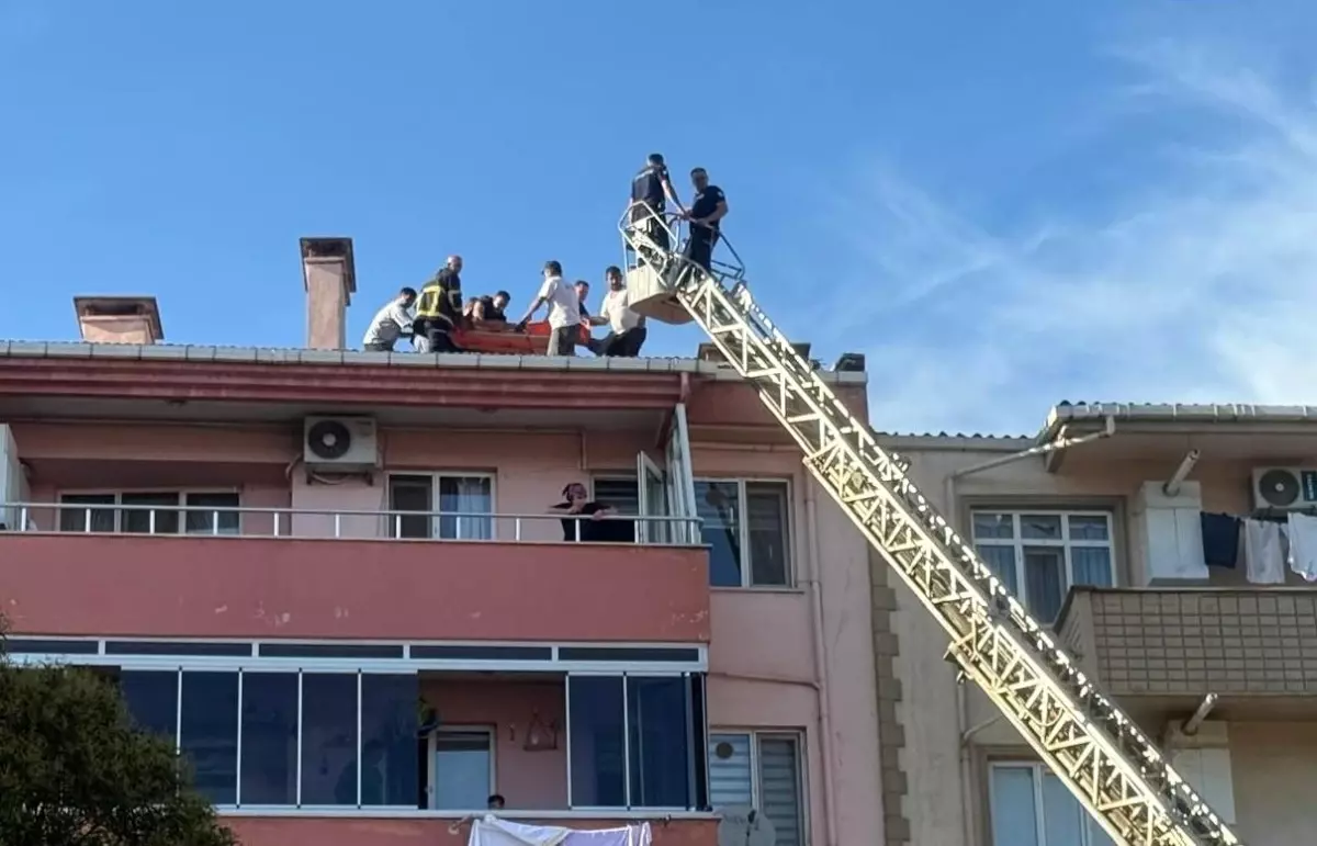 Çanakkale'de Çatı Ustası Kalp Krizinden Hayatını Kaybetti