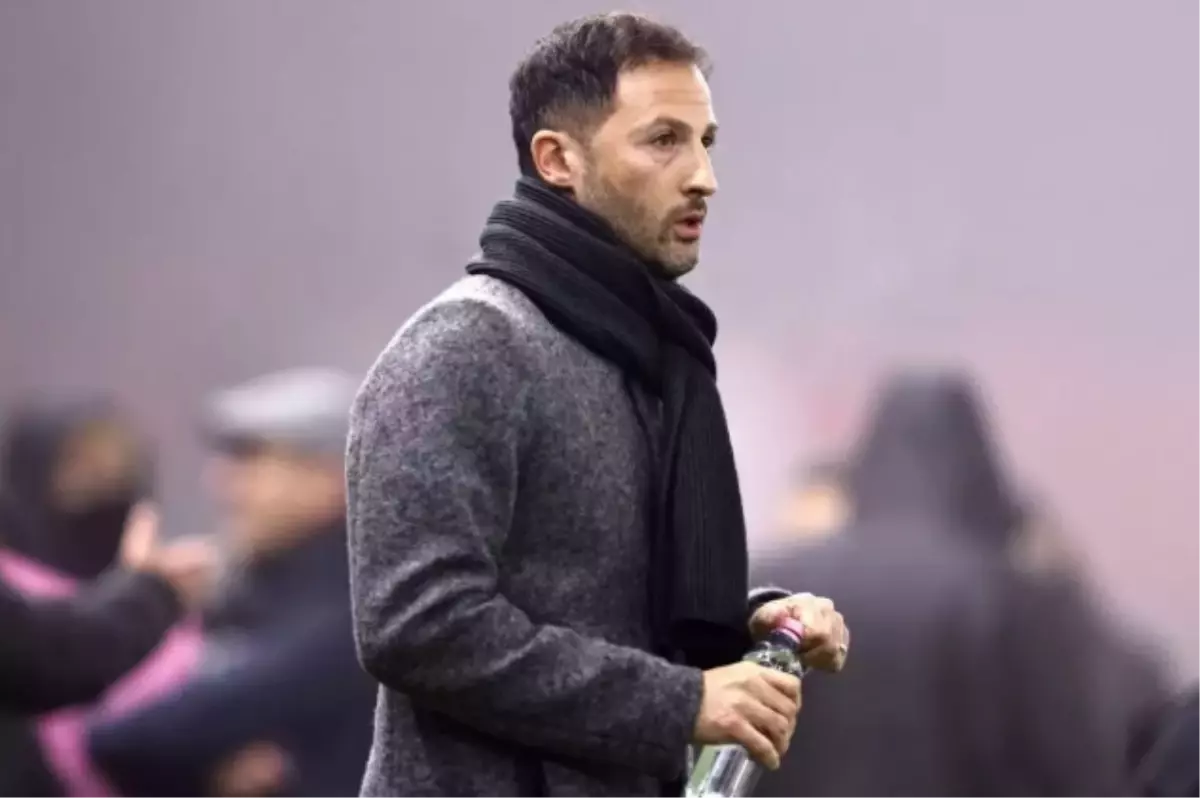 Domenico Tedesco hangi taktikle oynuyor, ofansif mi, defansif mi?