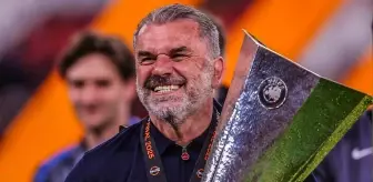 Fenerbahçe ile anılıyordu! Ange Postecoglou yeni takımına imzayı attı