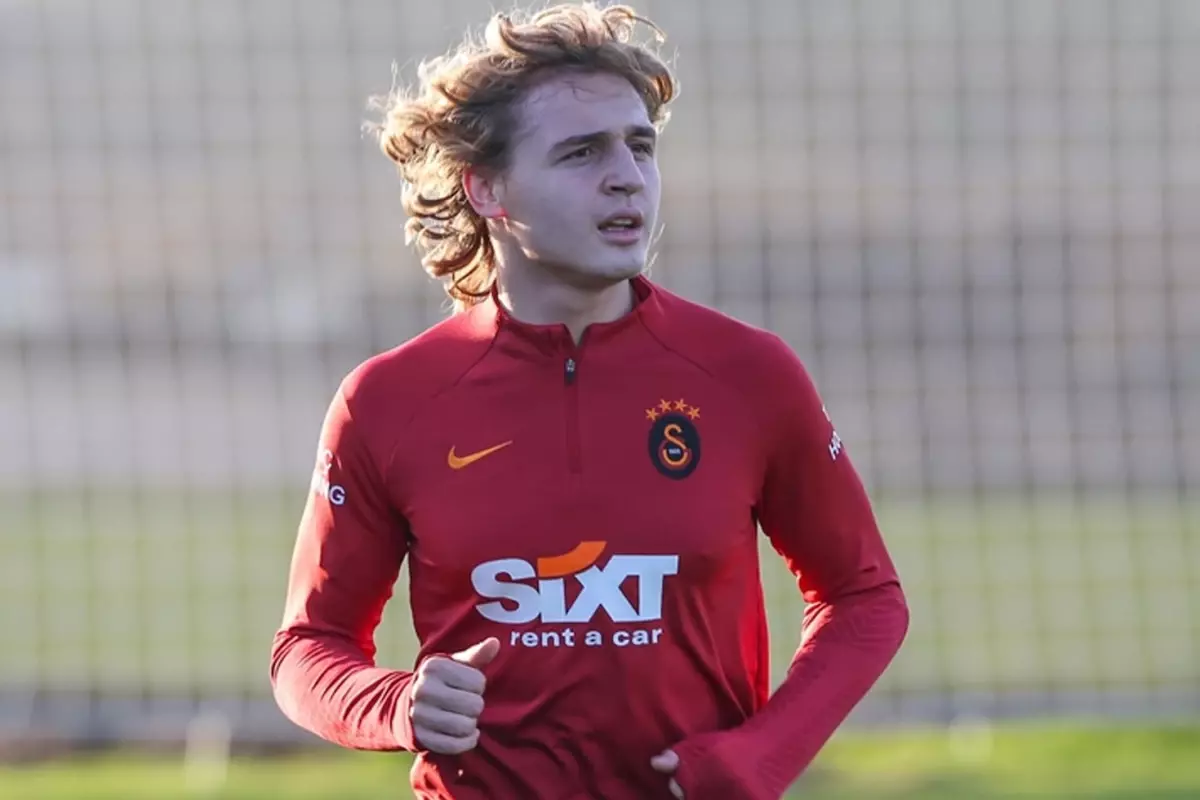 Galatasaray'dan ayrılan Hamza Akman 1. Lig'e gitti