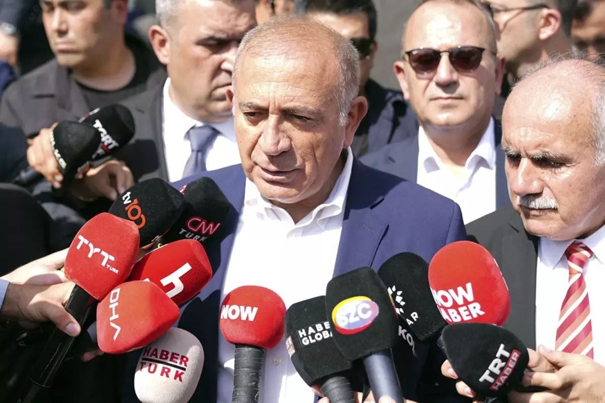 Gürsel Tekin: Bina tartışmasının parçası olmayız, 6 ok neredeyse bizim binamız orası