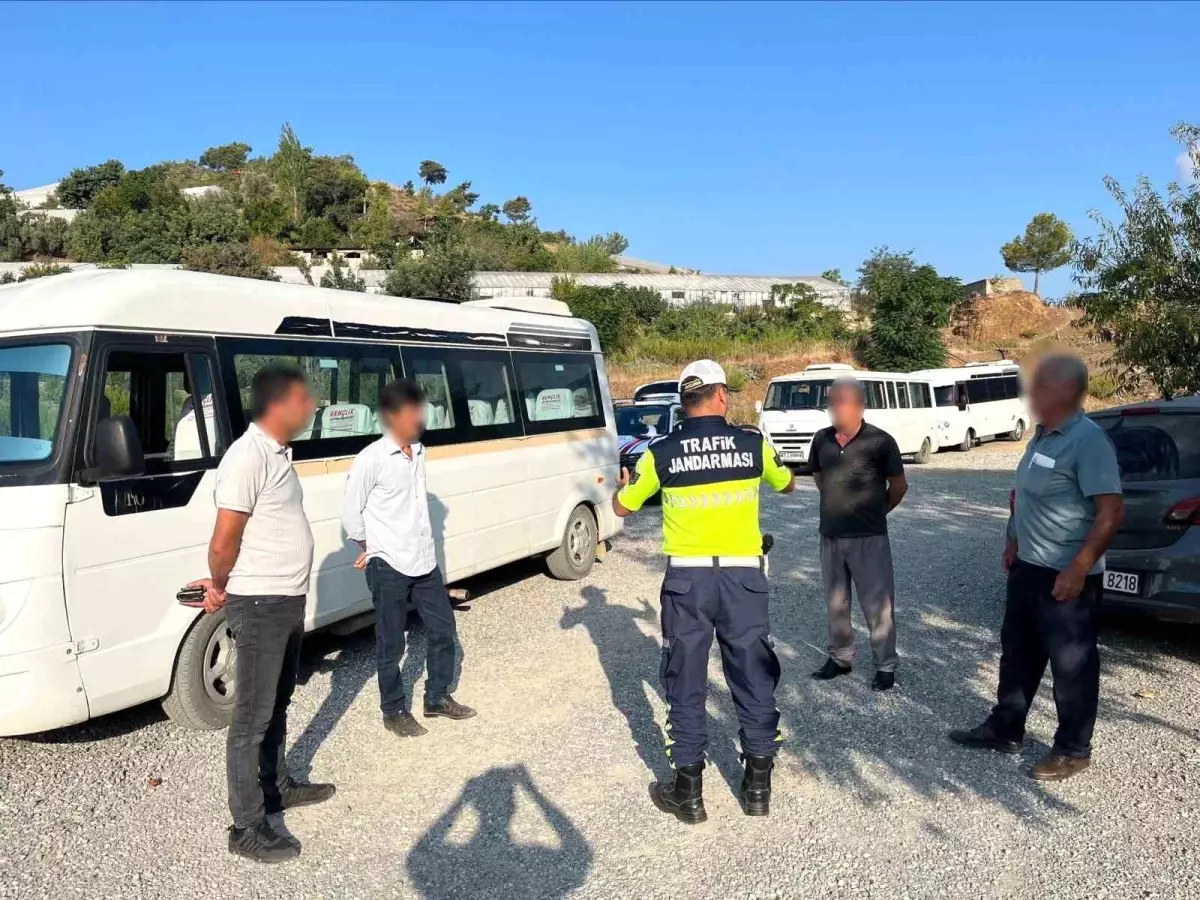 Gazipaşa'da Okul Servislerine Denetim Başladı