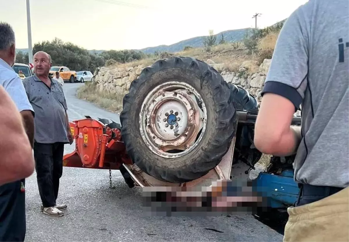 Traktör Devrildi, Sürücü Hayatını Kaybetti