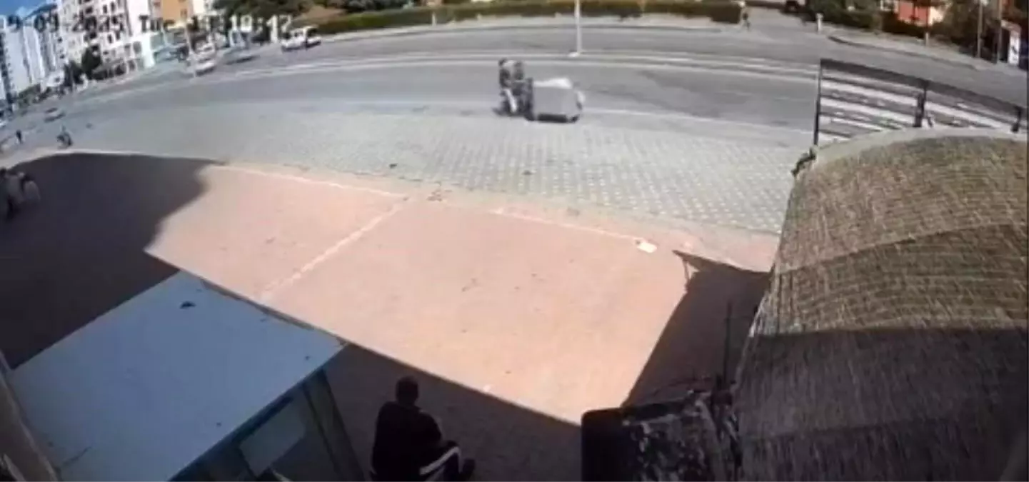 Kayseri'de Elektrikli Scooter Kazası Gülümsetti