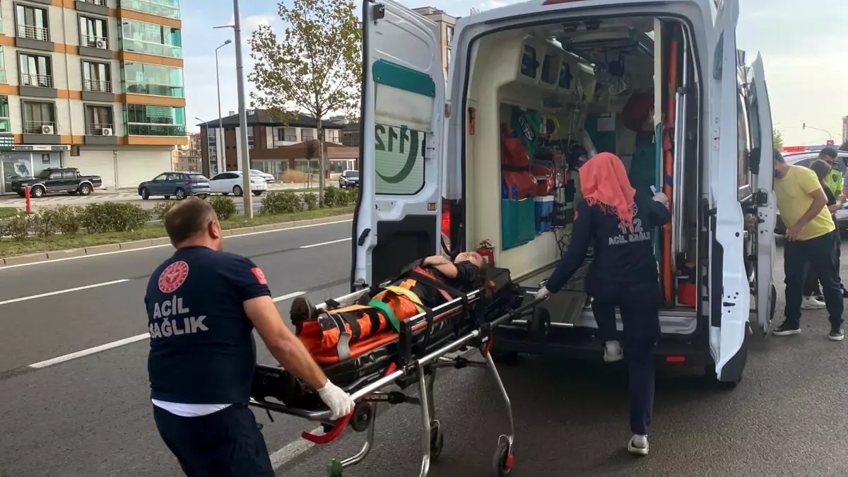 Çorlu'da Motosiklet Kazası: İki Yaralı