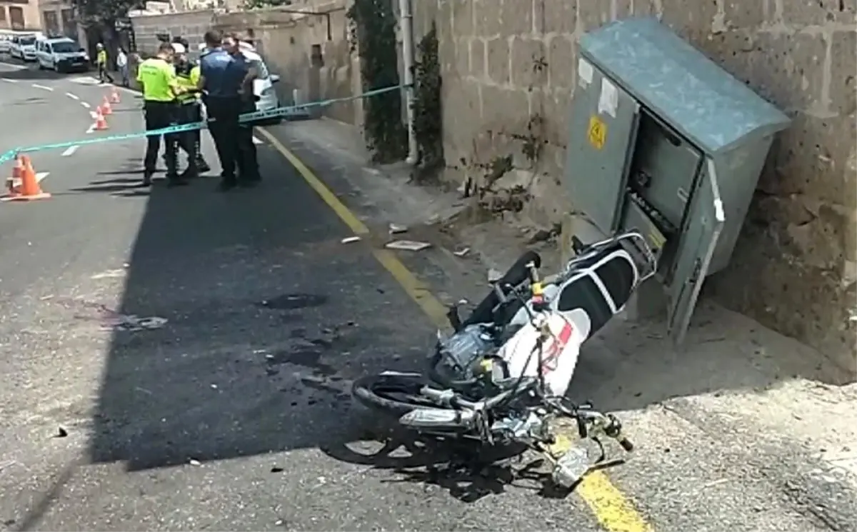 Aksaray'da Lise Öğrencileri Motosiklet Kazası Geçirdi