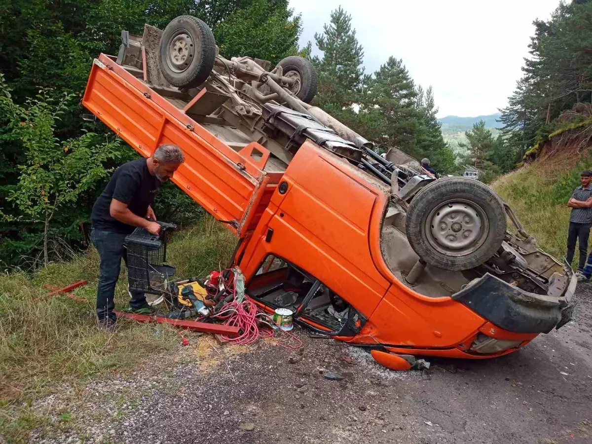 Ardahan'da Trafik Kazası: 3 Yaralı