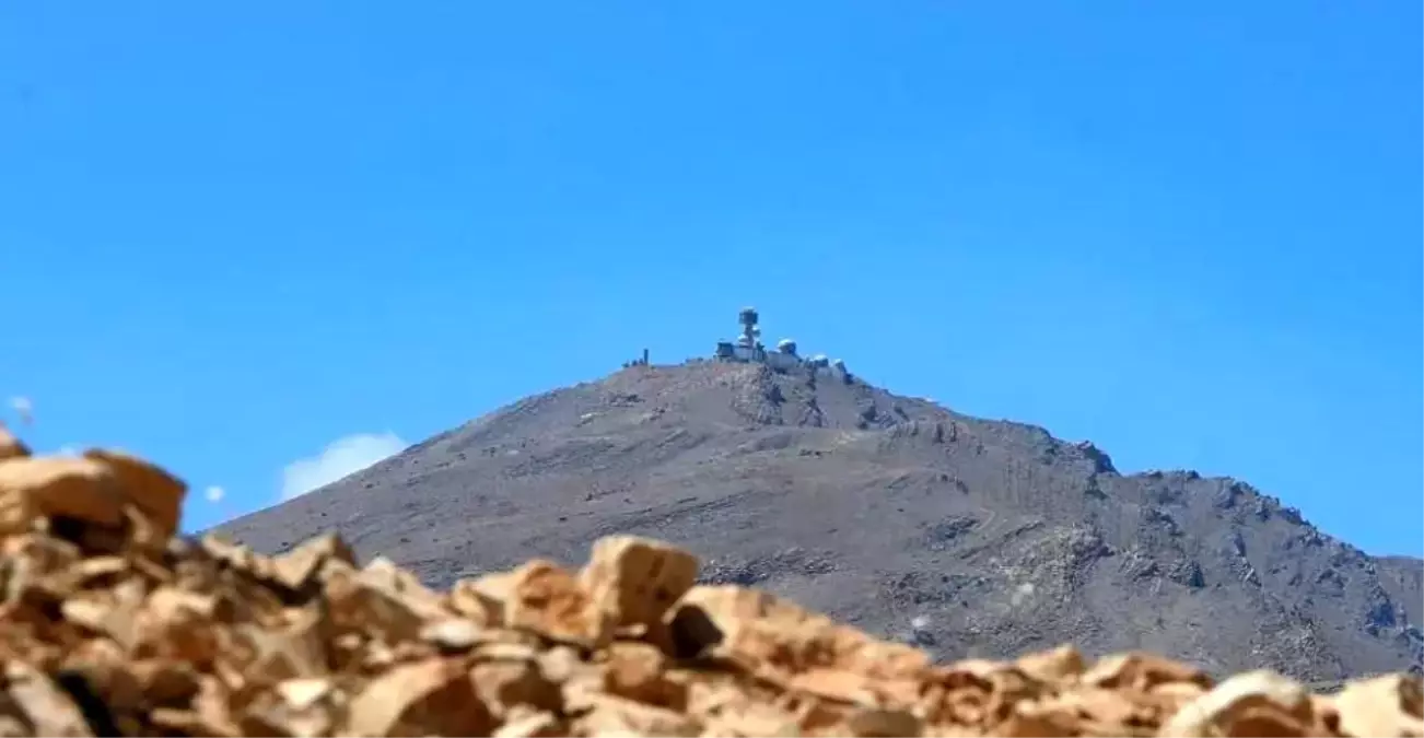 İsrail Suriye'ye Hava Saldırıları Düzenledi