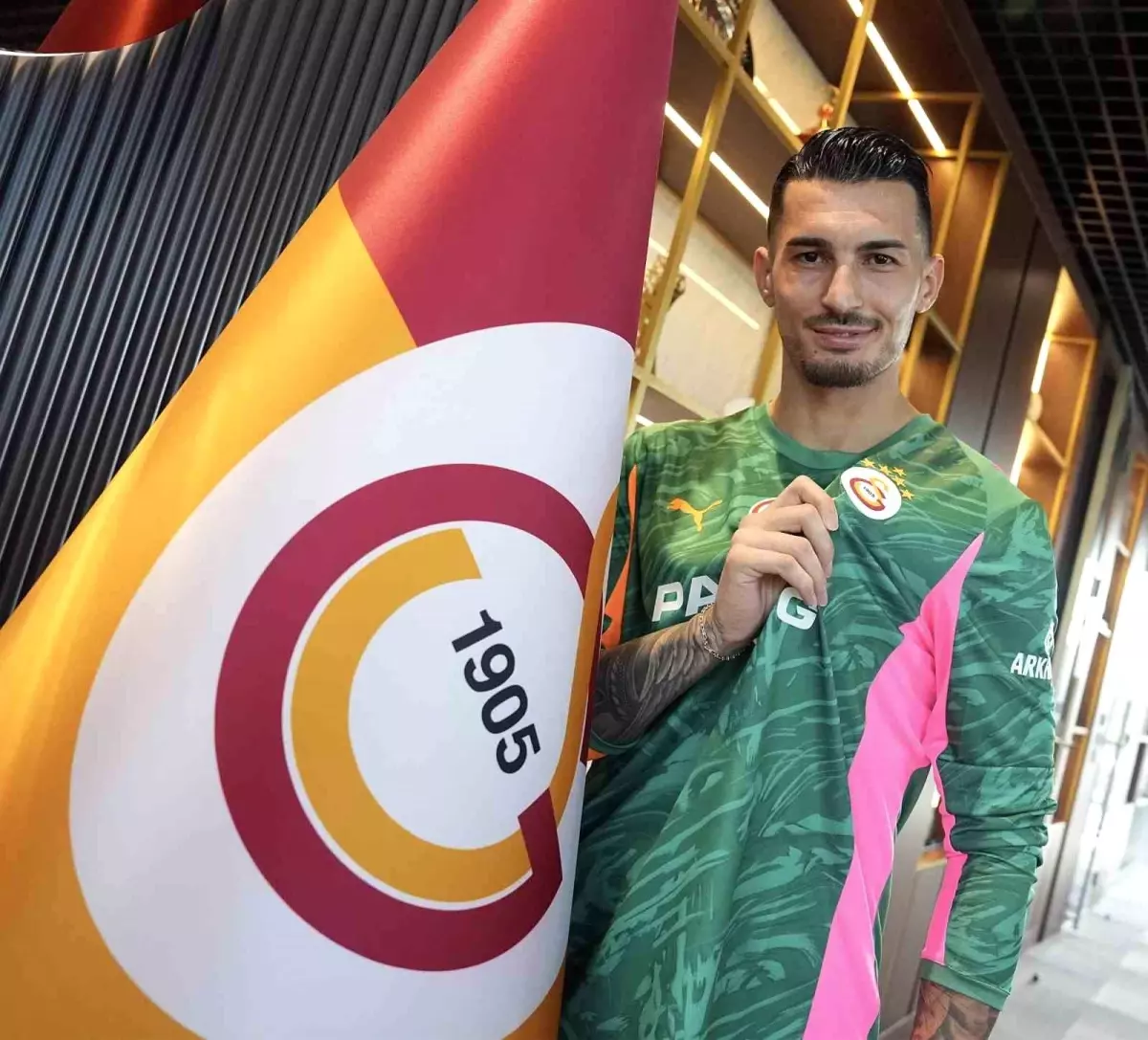 Uğurcan Çakır: 'Galatasaray için mücadele edeceğim'