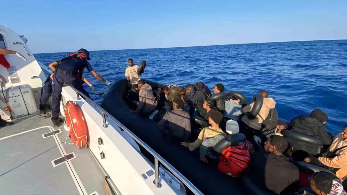 Fethiye Açıklarında Düzensiz Göçmenlere Kurtarma Operasyonu