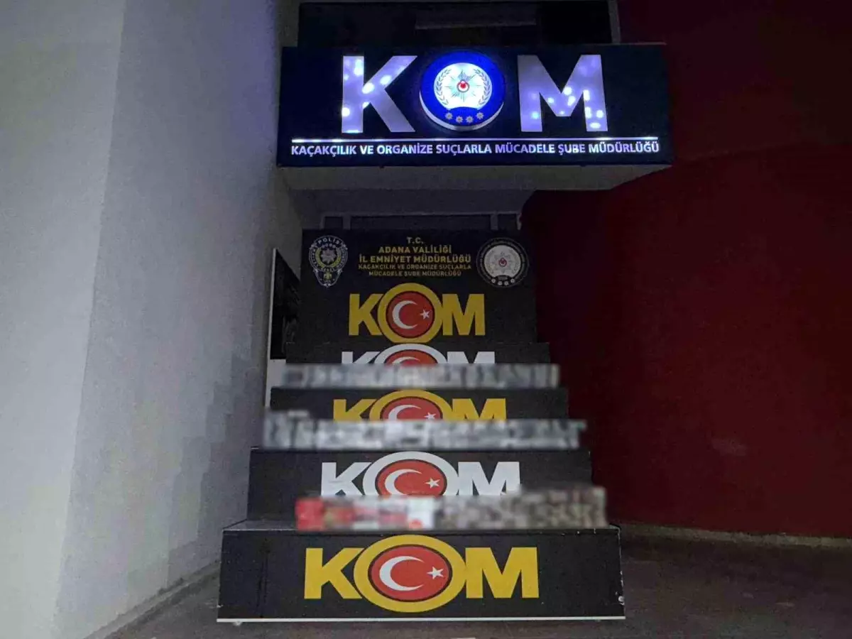 Adana'da 4 Bin Paket Kaçak Sigara Ele Geçirildi, 3 Tutuklama