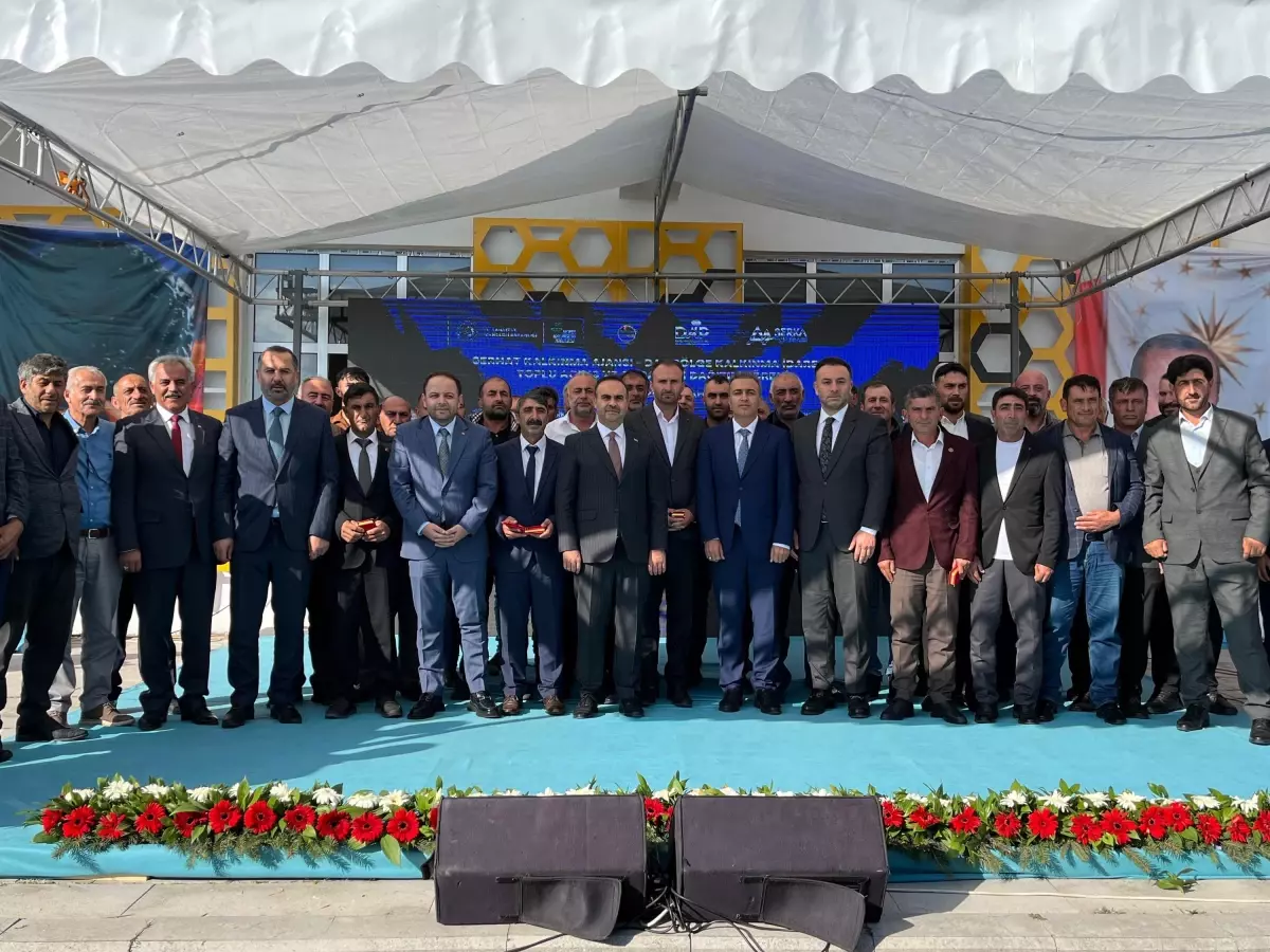 Bakan Kacır, Ardahan'da Esnaf Ziyareti ve Yeni Proje Açılışları Gerçekleştirdi