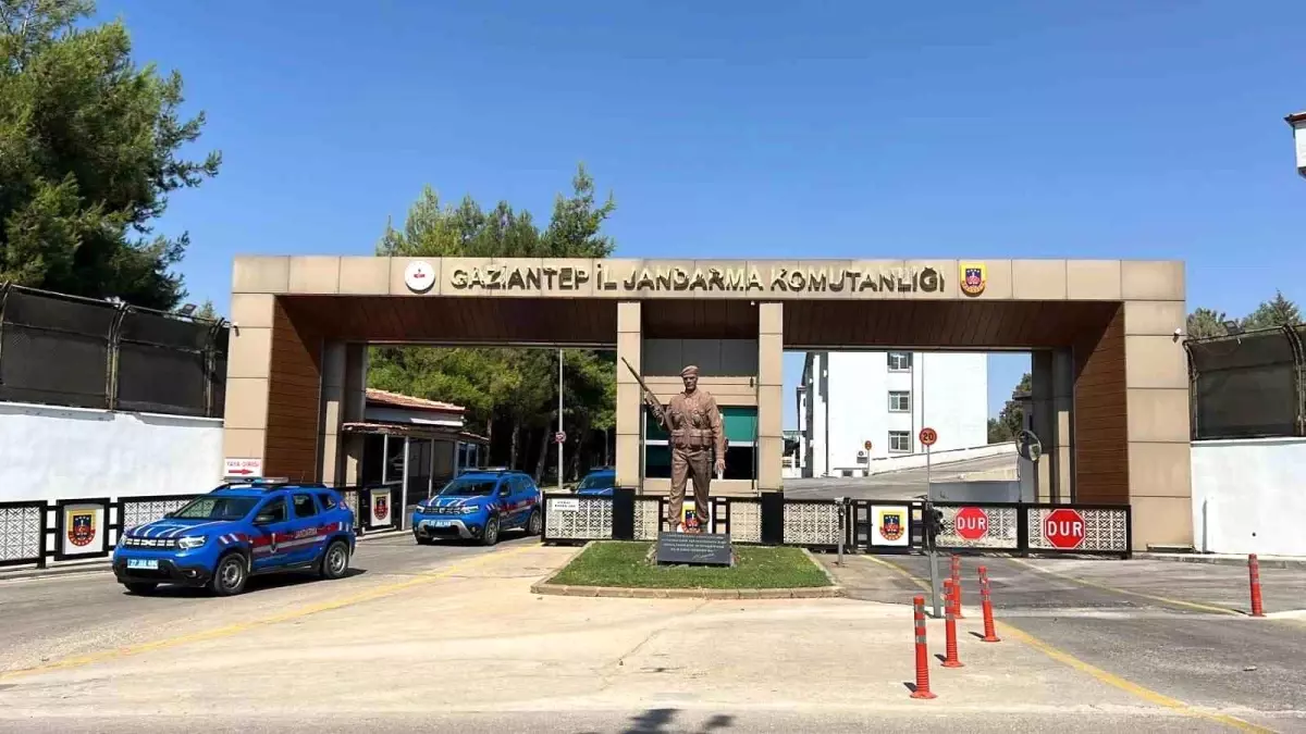 Gaziantep'te Siber Dolandırıcılık Operasyonu: 3 Şüpheli Tutuklandı