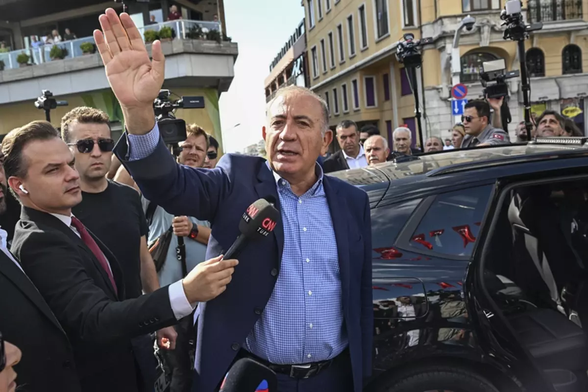 Gürsel Tekin'in binaya giriş için hazırladığı 'izin' listesi ortaya çıktı