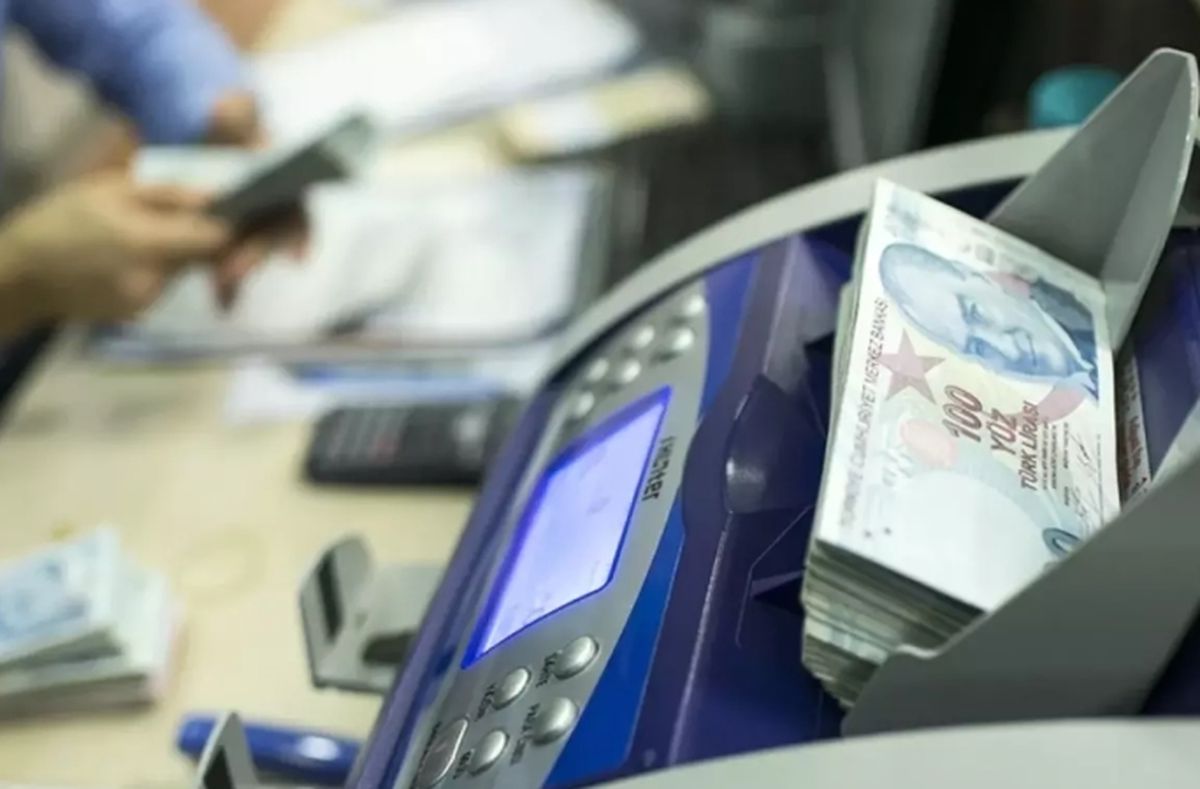 Haftada 4 gün mesaide maaştan kesinti olacak mı?
