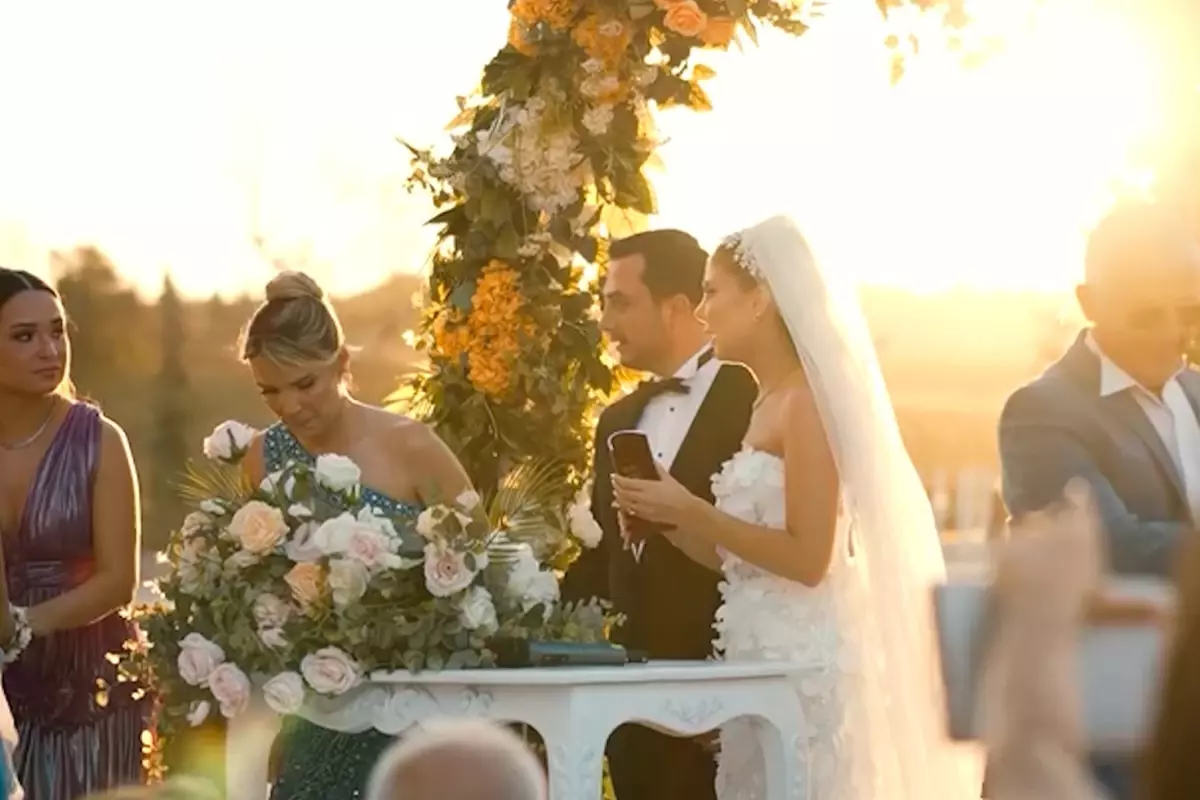 Lider Club'ta davetlilere film tadında nikah