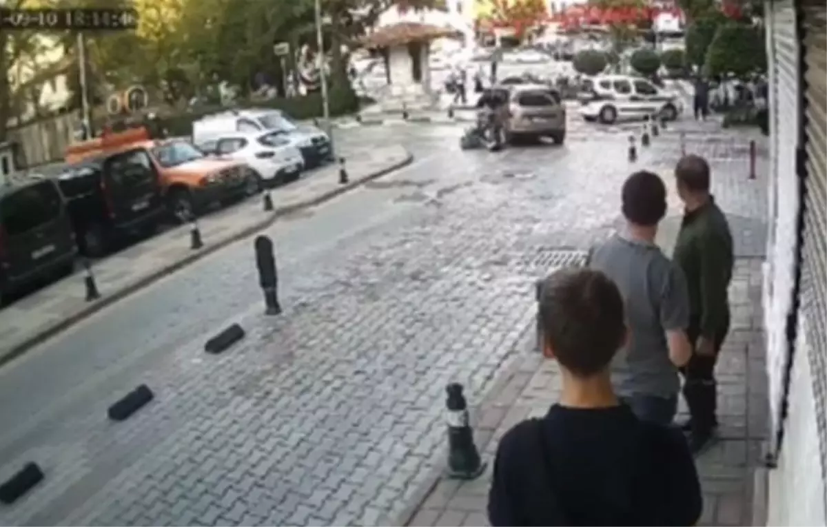 Bursa'da Motosiklet Kazası: 2 Yaralı